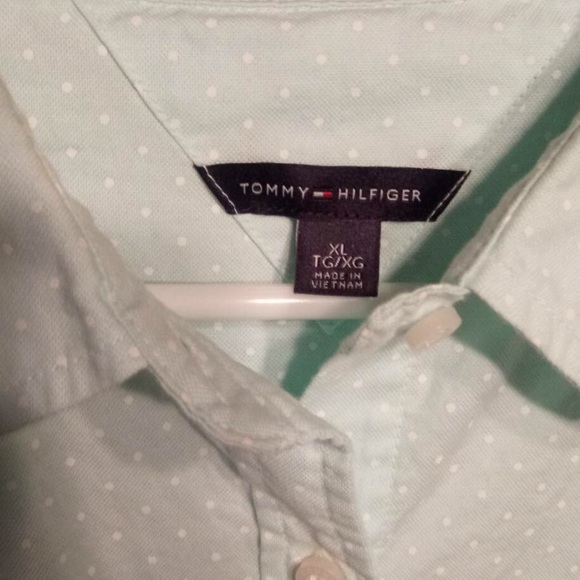 🔥Button up t-shirt light blue child’s extra large - Picture 2 of 2